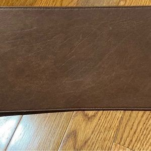 Louis Vuitton Neverfull bottom board